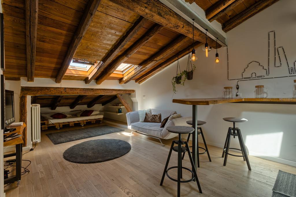 Castiglione 77 Apartman Bologna Kültér fotó